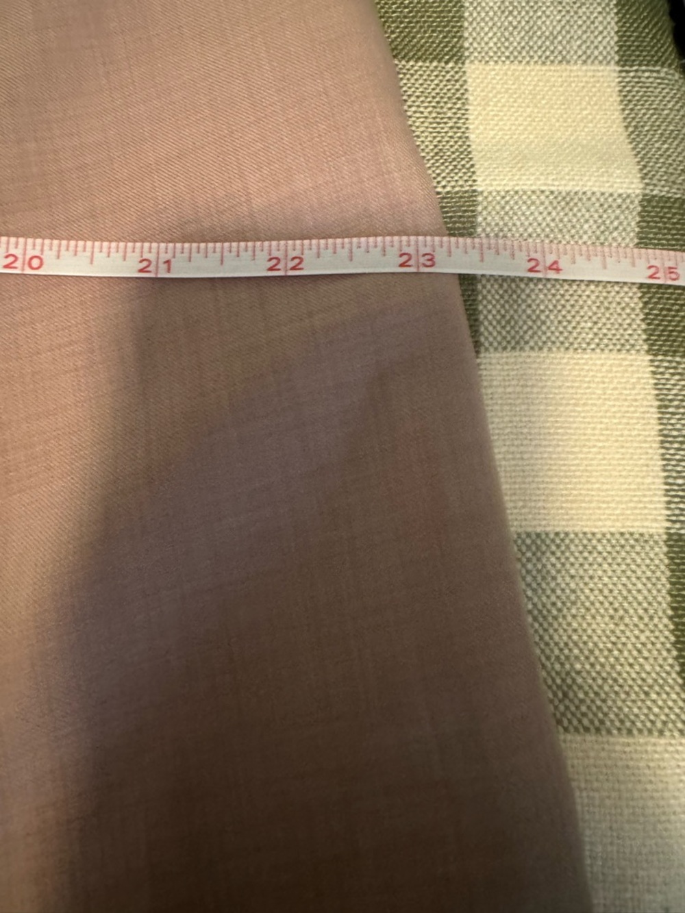 H&M Classic Wide-Leg Trousers in Light Taupe - Women - Picture 14 of 16